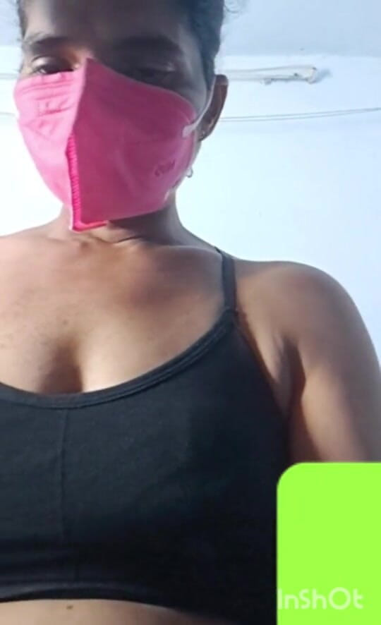 Jayaselvi: Village Nude Show em vídeo