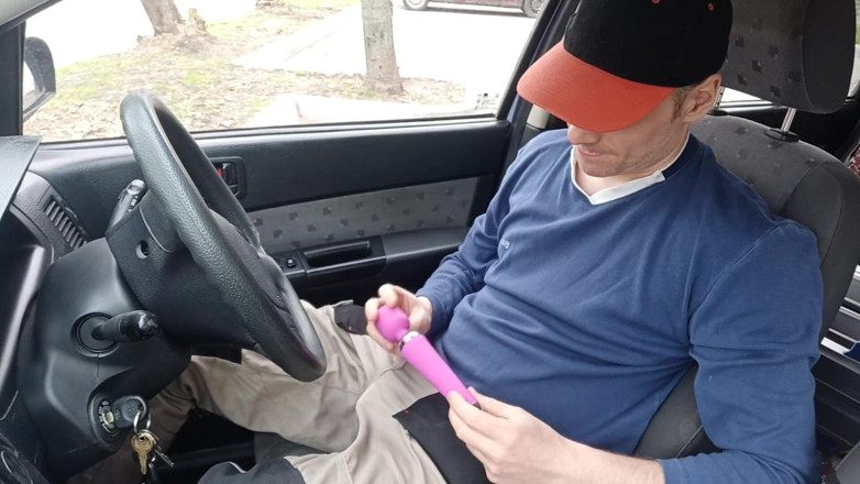 Lana Tuls Production: Lanatuls - first time magic wand testing in the car