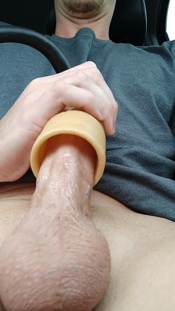 Big Daddy Dommmm: L'orgasmo più potente che abbia mai avuto con la macchina...