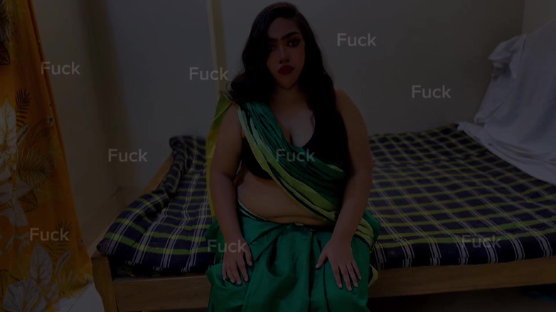 Aria Mia: Mera Beta Diwali Ke Din Mere Sath Chodna Chahata Hai (він просить мене про секс під час культурних функцій) хінді секс