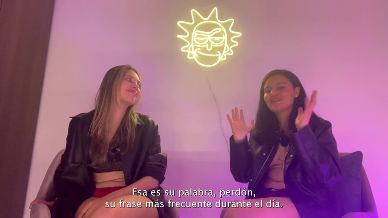 scarlettandc: 챕터 #1 스칼렛과 샤넬을 만나다.