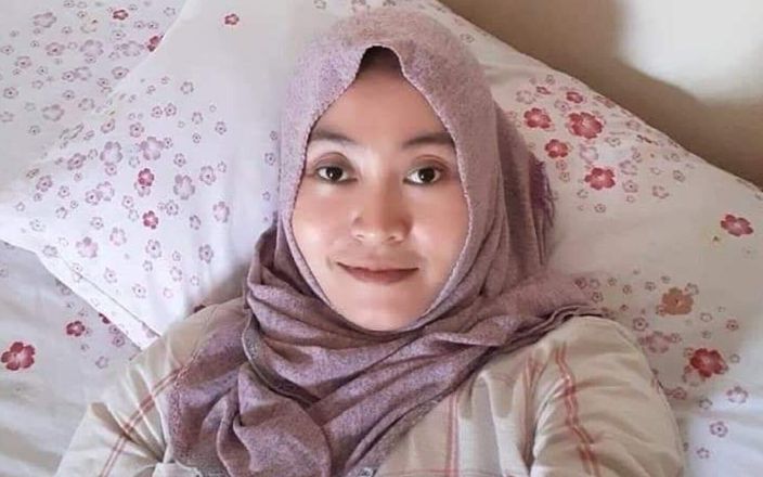 Xjil bobs 69: Invite My Hijab Wife to Have Sex with Pleasure
