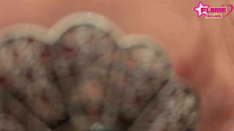 DesiHeat Studio: Srimoyee Bhabhi sesso con Devar Ji Notte completa (audio hindi)