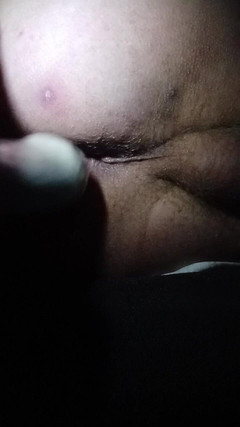 Haus86: Mengepalkan tangan