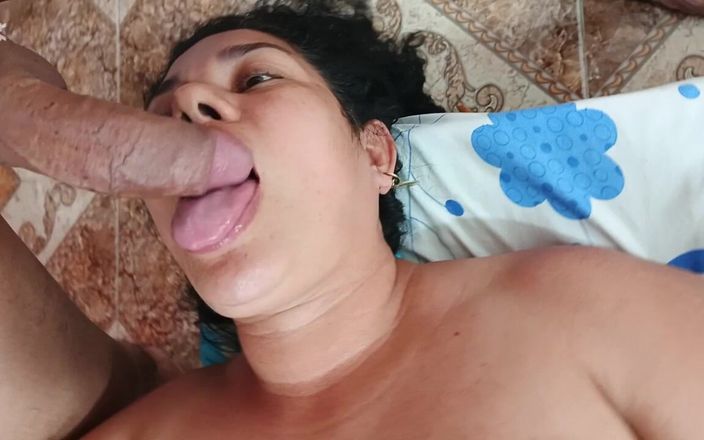 Valkyrieandluigy: Rich Chubby Girl Sucking Deep Throat