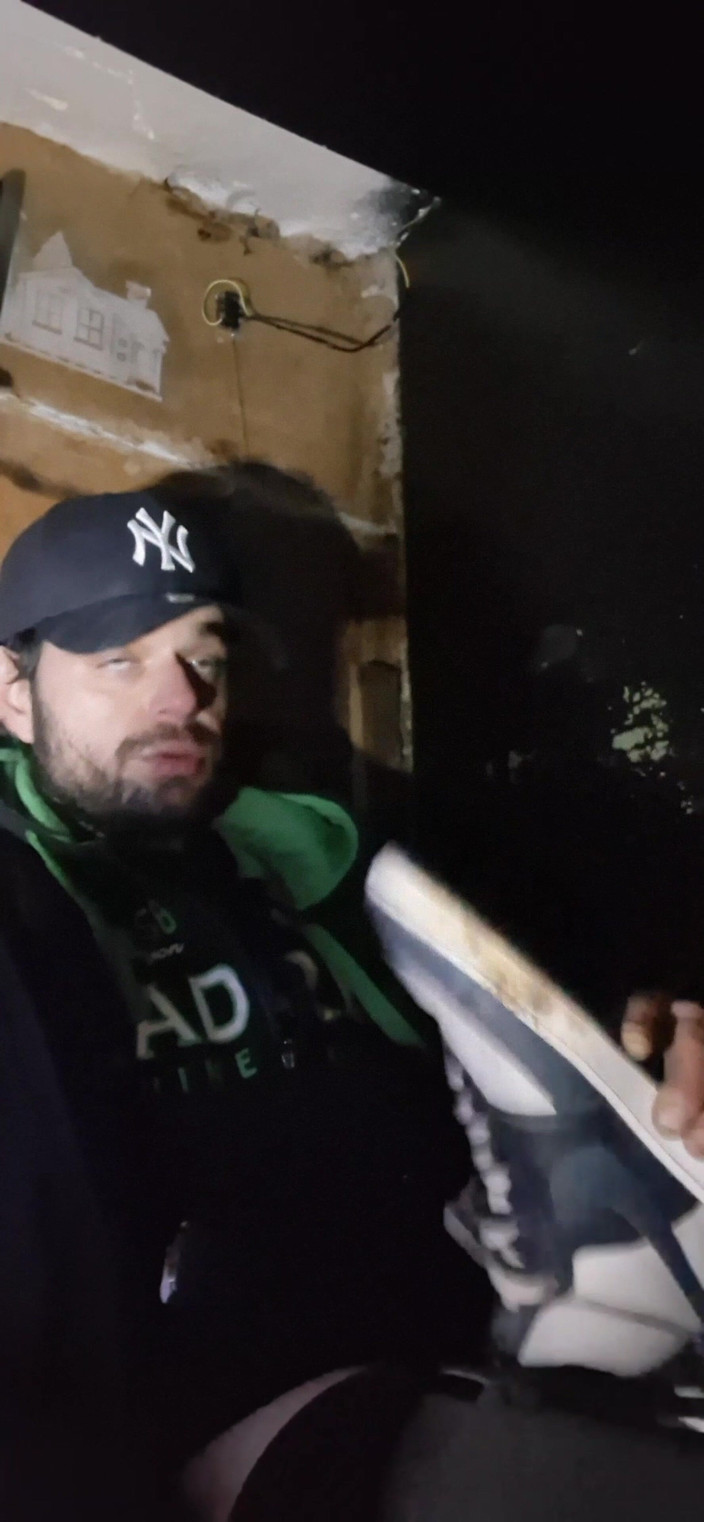 jerkofflover: Môj Mega Úžasný Orgazmus Do Mojich Nike Topánok