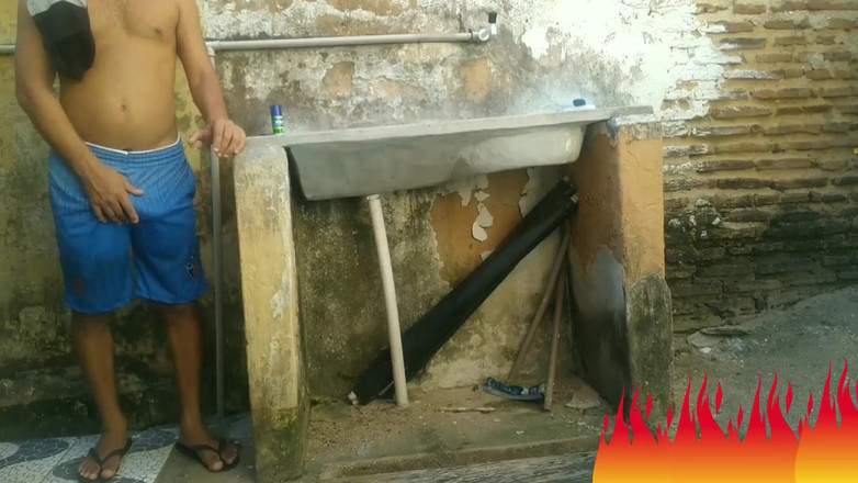 The Substance: Bakire balon götünü tıraş ediyorum