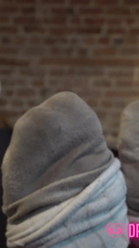Elodie's Sweaty Feet Show - Dreamgirls in Socks