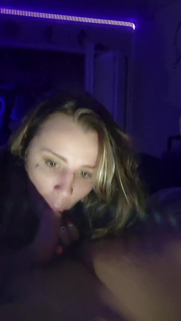 Sucking Step Brother's Dick (Suckstep)