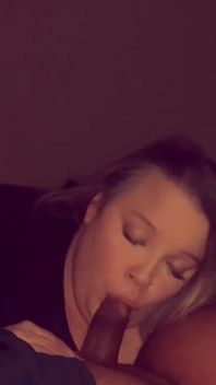 BBW fickt und lutscht kleinen schwanz