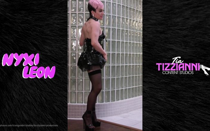 Tia Tizzianni Productions: Lezione di modella ninfomane al Sissy Institute