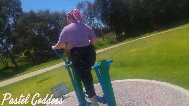 PastelGoddess: Bbw pot a prd čištění po cvičení