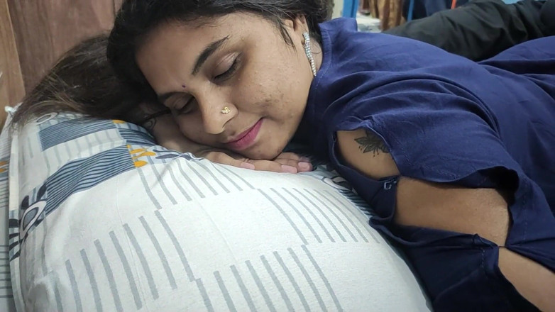 Vaishnavysharunraj: Ass Lick Romance, Vaishnavy and Sharun Raj Hot Ass