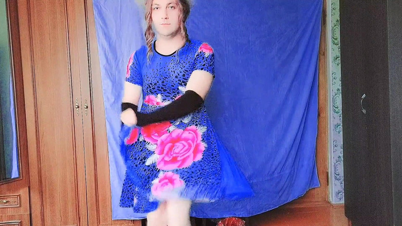 Kitty_Cross: Mastürbasyon ve sonunda büyük balon götlü seksi ateşli sarışın iri...