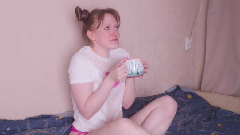 Submi Red Kitty: Crazy Redhead Stepsister Roughly and Deeply Sucks a Big Cock