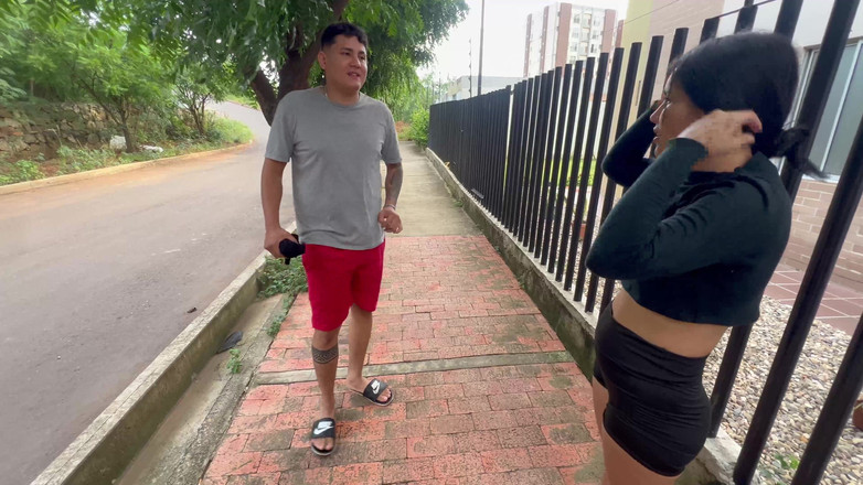 Jazmin palvin: Stranger Invites to Fuck Her