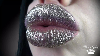 Goddess Misha Goldy: Pop para meus grandes lábios brilhantes: contagem regressiva de porra!