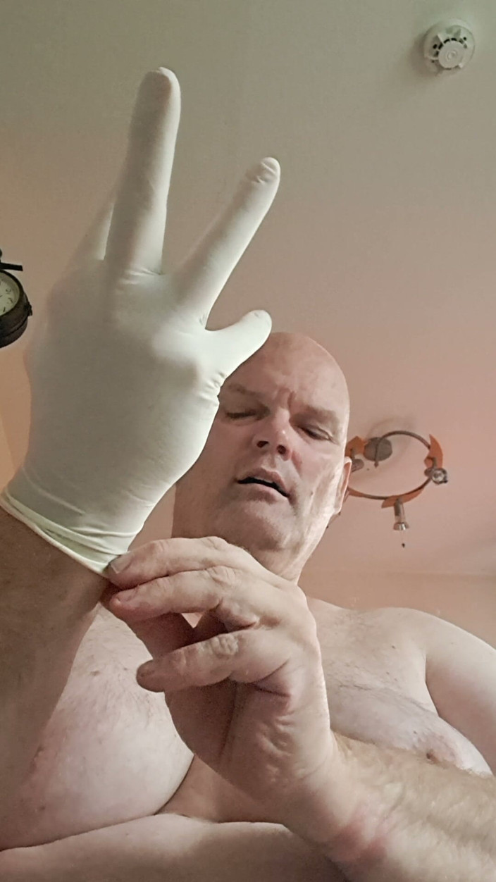 Fickspecht: Tits Examination at the Slut