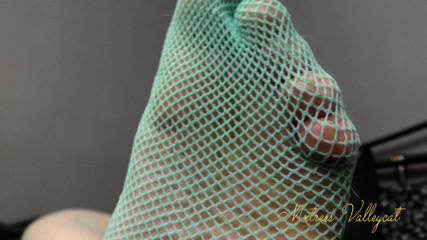 Mxtress Valleycat: Footie fishnet