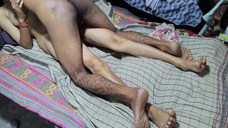 Ashfaq Ahmed: Pakistan Girl 