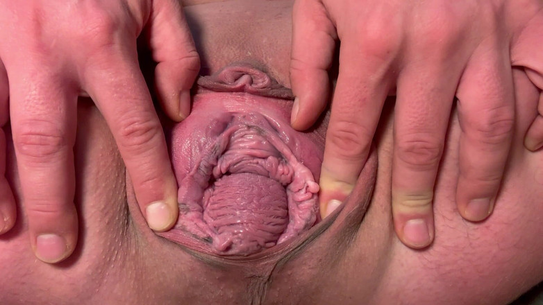 Putarankahotmilf: Раздвинула киску крупным планом, таможенное видео для фаната