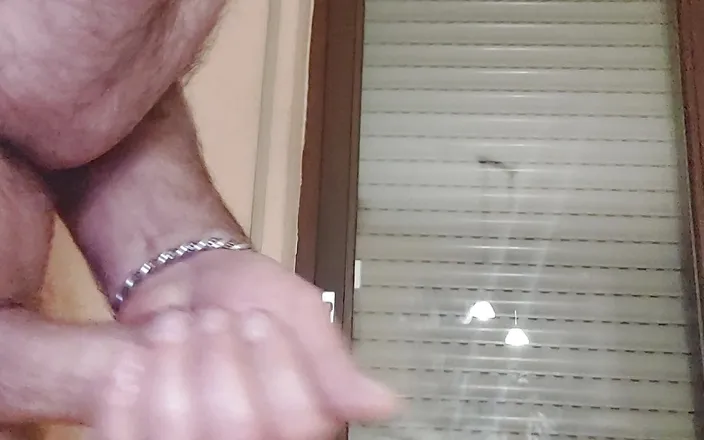 Leckerli67: Just horny for it