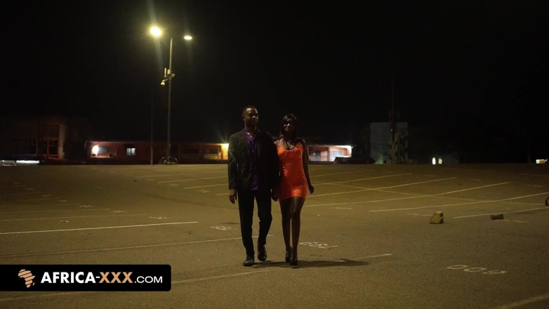 Africa-XXX: अफ्रीका में बड़ा सेक्स नंगा नाच