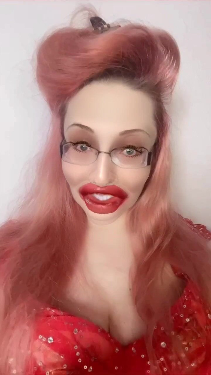 FinDom Goaldigger: Belanja tidak pernah berakhir!