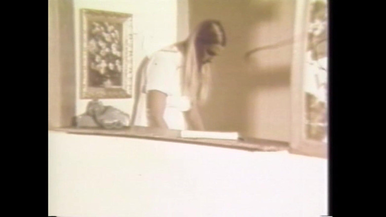 Vintage Megastore Full hd: Liếm âm hộ của mẹ kế của tôi