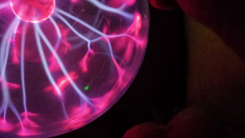 Onwdomu3: Macro and Electric Ball on My Dick