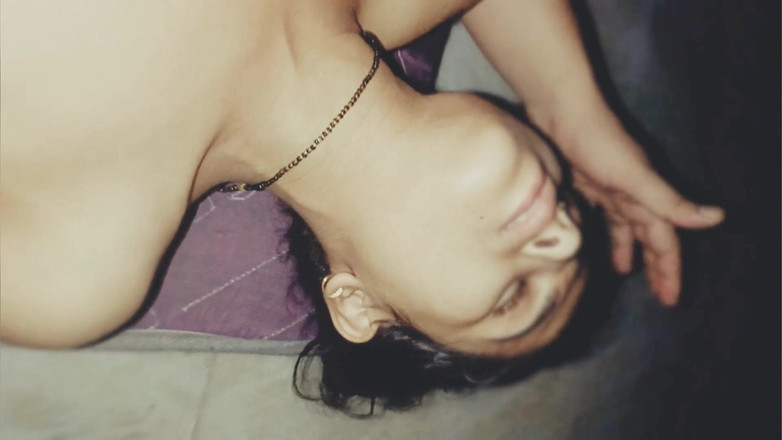 Hot Sis: Azgın tam seksi bugün sert sikişiyor