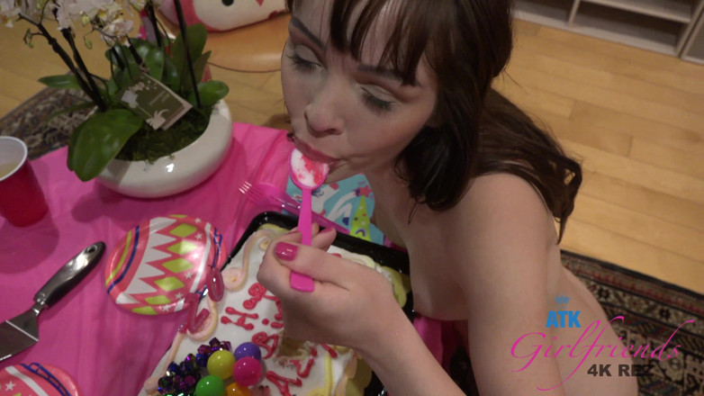 ATK Fans (Girlfriends): Aliya Comes Out in a Sexy Birthday Outfit to Get...