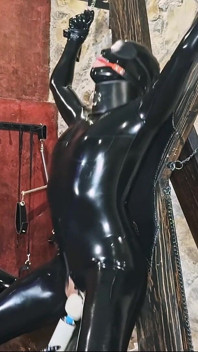 Piacere estremo per gloomy, Parte 2 - Alex Latex.mp4