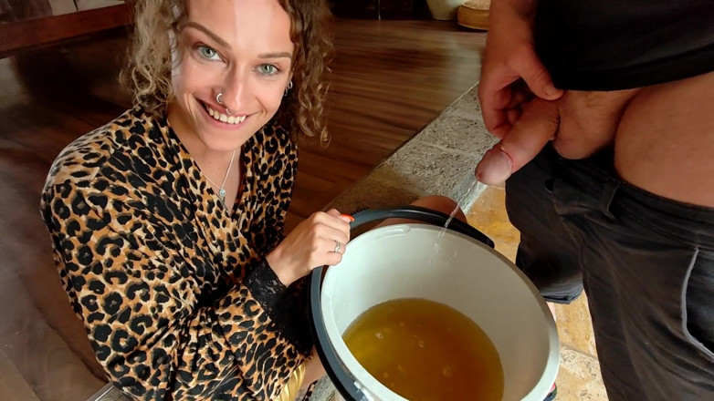 Emojizz: Katt Noir the Piss Collector