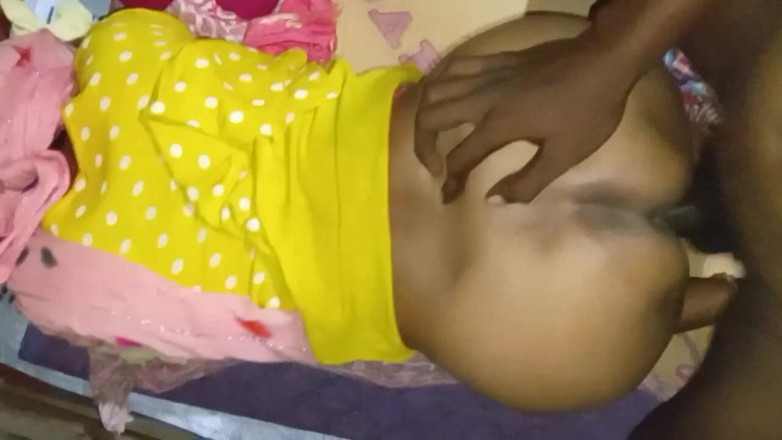 Bengaliauntykichut: Village ciocia Poszedł do Juggi i fucked jak szalony, a...