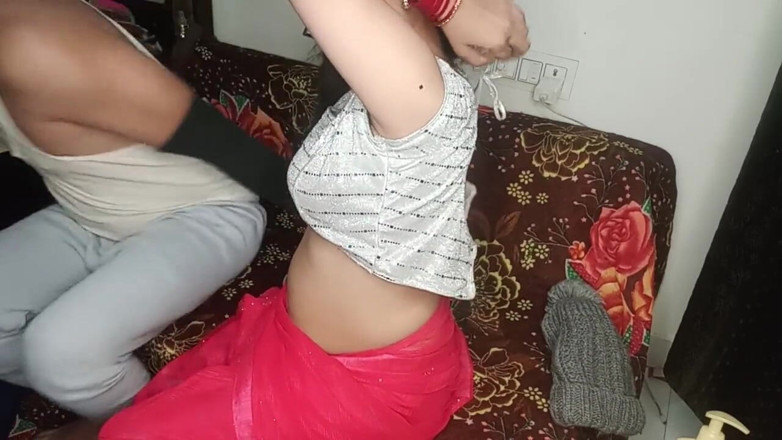 cuteindiancpl21: Hot Indian Wife Fuck Hubby S Friend in Home