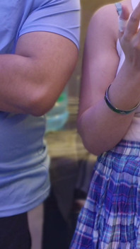 Prietena sexy a surorii vitrege futută de fratele vitreg excitat