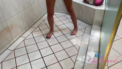 ATK Girlfriends: Virtuální rande - Lily si pro tebe holí svou kundičku