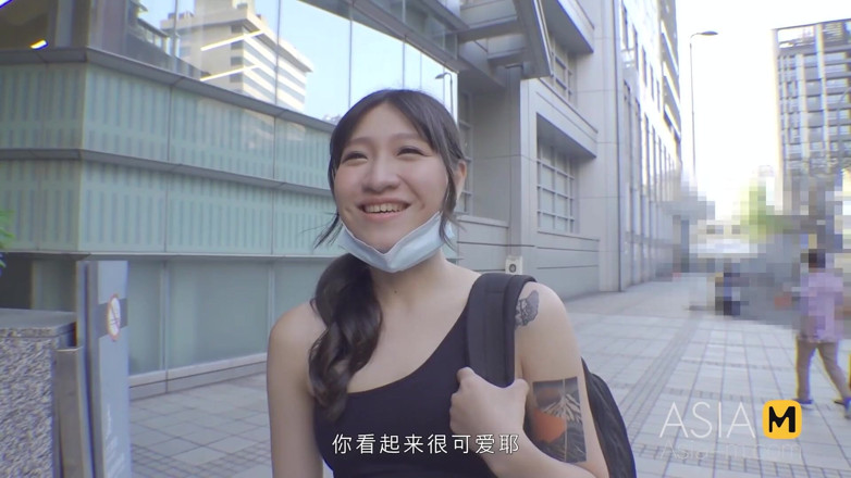 ModelMedia Asia: Mdag-0004 Seks Memburu Jalan / Regangan Dengan Dinding Lembut