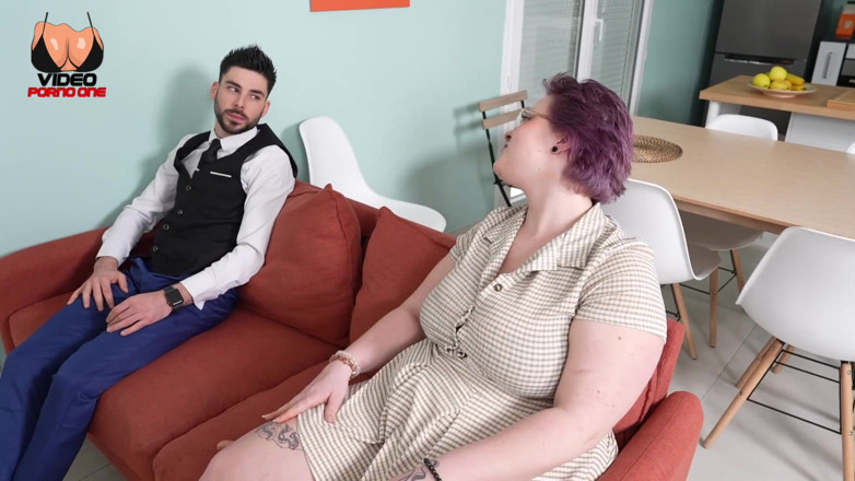 Video Porno One: Большие сиськи, большая попа для этой большой шлюхи, которая обожает трахаться!