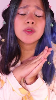 New Video! Daddy Please Take My Virginity