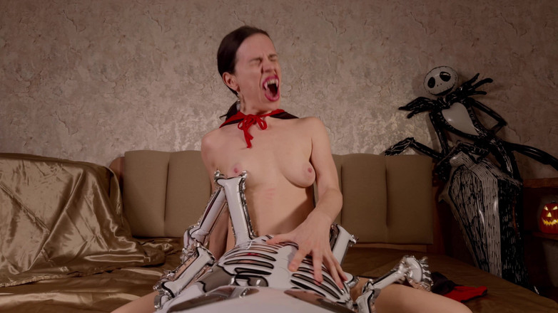 WildLonelyFlower: 大ヒット作「ヴァンパイア・ラブ・ペイバック」