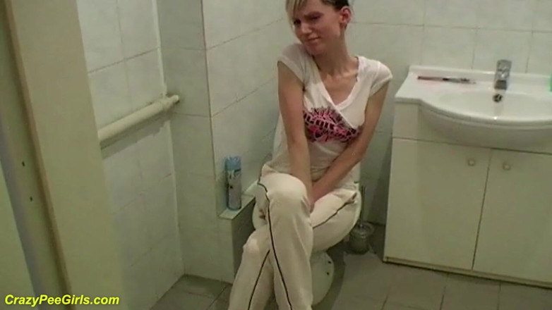 Pure Pee: Woman Pee