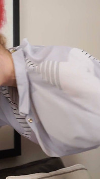 Ariel Anderssen - blouse sexy - coaching masturbatoire