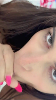 Jasmica, eine schöne Latina Bigass, Doggy Style mit dem Arzt zur Genesung, gibt mir seine Medizin für mein Gesicht