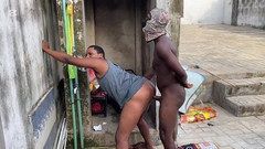 Sexual_addict: 아빠는 내 두 번째 구멍을 계속 보딩해