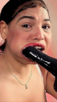 Garganta Profunda En Maraton Duro  Final Feliz Semen En Mi Cara Bonita