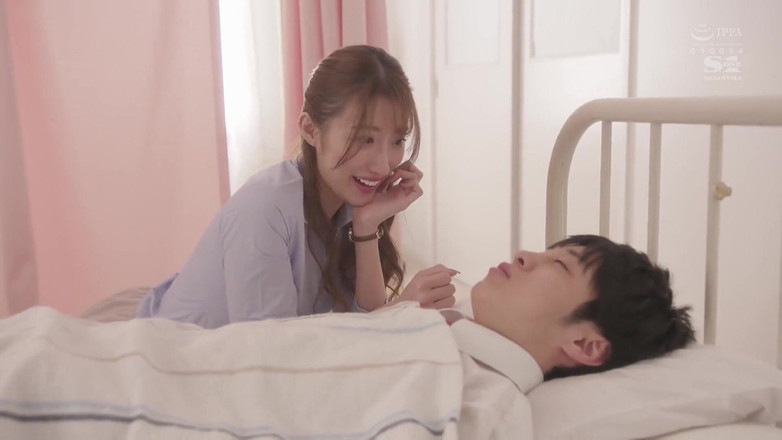 Smooth Time: Flaca hermosa maestra quiere usar sus piernas y pies en...