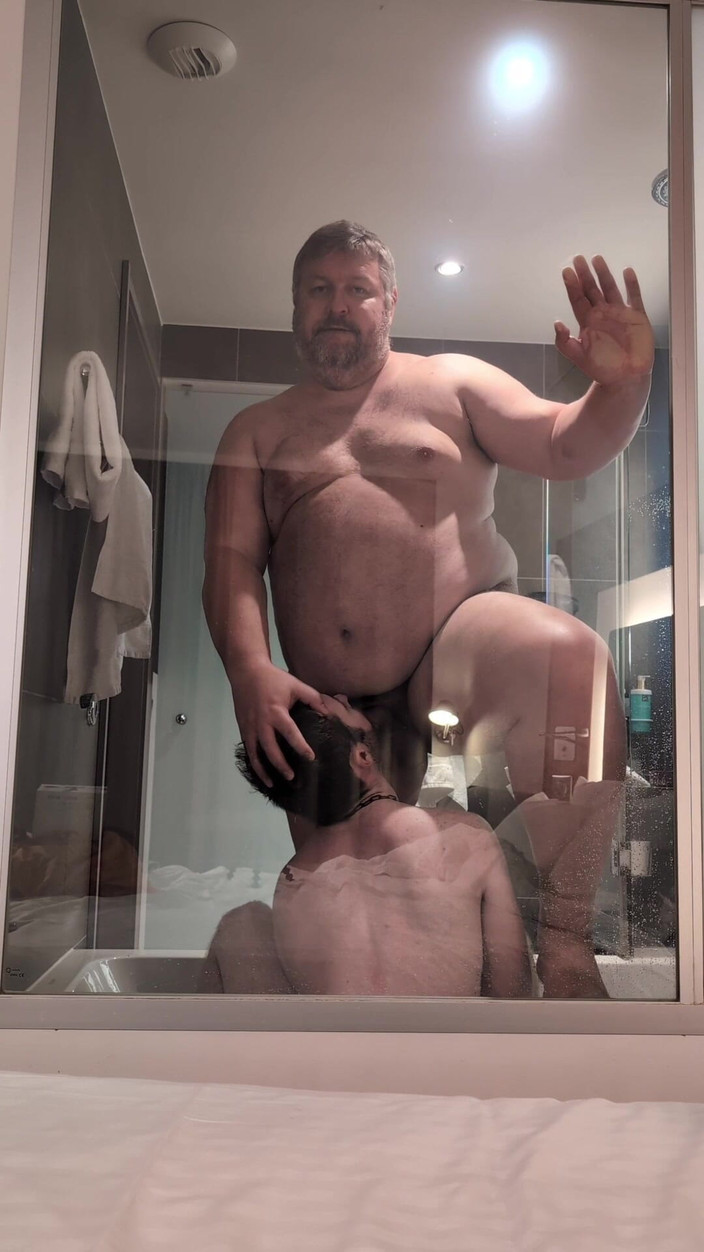 Mart_the_cat: Ayah tiri kongkek saya di bilik air