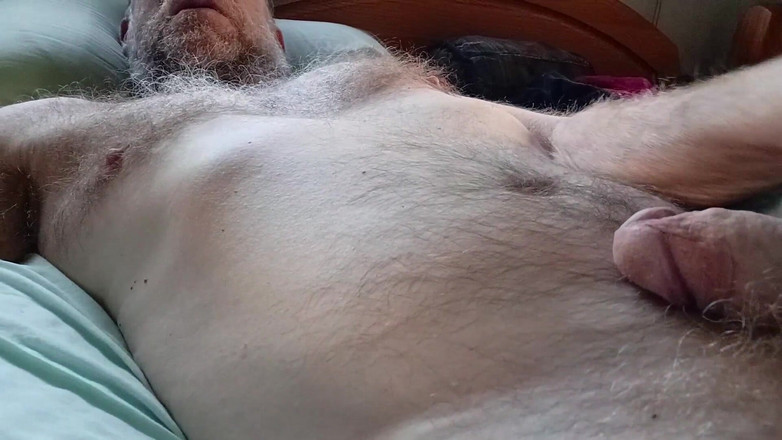 Hairyartist: Кончи и пососи мой член